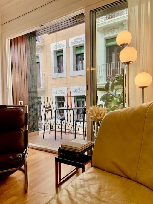 Ferienwohnung Stunning Designer 2 Bed Apt In Glorious Gracia Barcelona Exterior foto